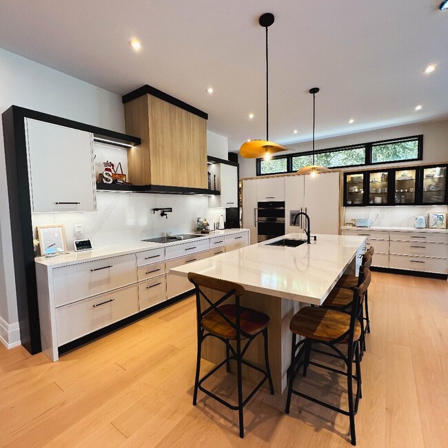 Leading Kitchen Designer In Vaughan Leading Kitchen Designer In Vaughan